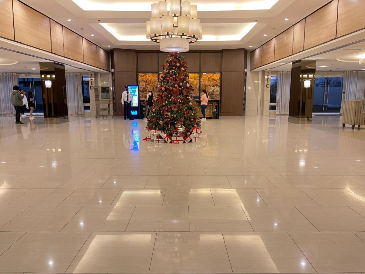 Amour Staycation Shell Residences Манила Экстерьер фото
